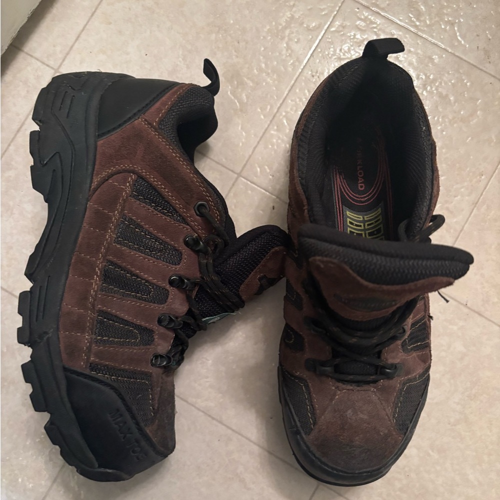 Men's steel toe work shoes